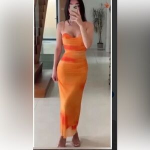 Forever 21 Bodycon Strapless Red and Orange Dress size M NWT